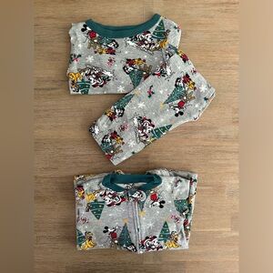 Disney Kids Gray Holiday Mickey & Friends Matching Pajama Set